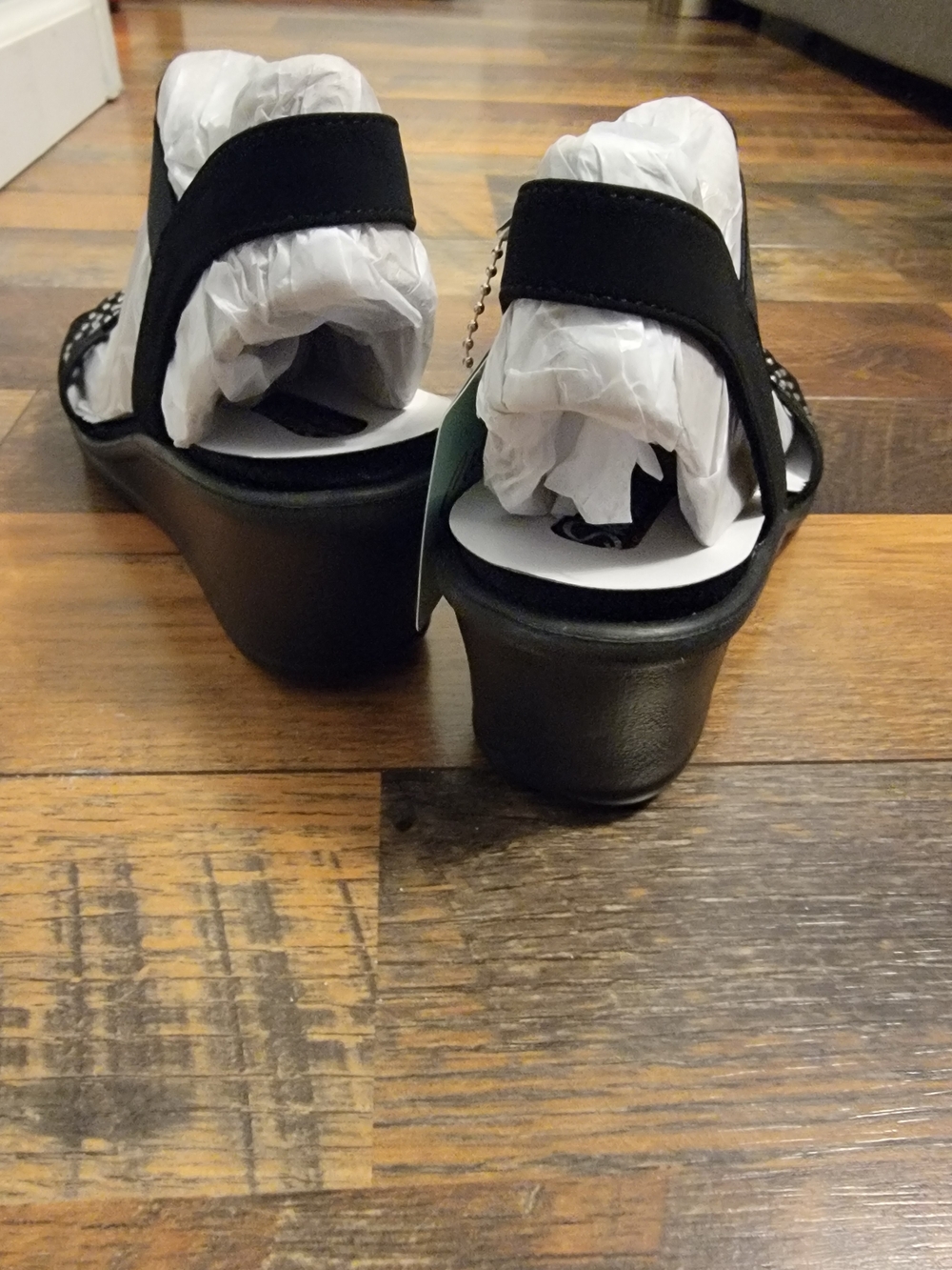 Skechers Queen B Wedge Sandals - Picture 3 of 4
